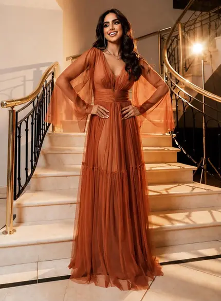 VESTIDO LONGO TULE MANGA TRANPARENTE DECOTE V