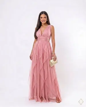 VESTIDO LONGO DE TULE ALÇA LARGA CAMADAS