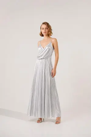 VESTIDO MIDI PLISSADO LUARA