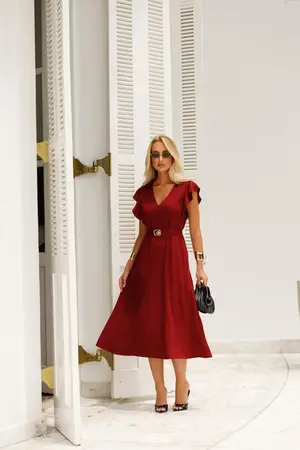 VESTIDO MIDI COM CINTO EM VISCOSE MILANO