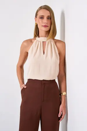 REGATA TRAPEZIO EM CREPE MUSSELINE
