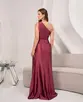 VESTIDO LONGO MALHA UM OMBO SÓ PLISSADO NO BUSTO COM FENDA