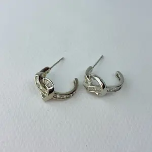 BRINCO STRASS NÓ