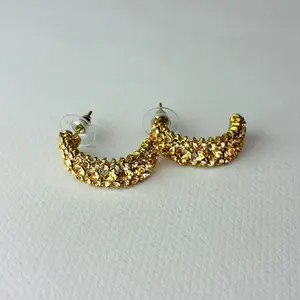 BRINCO STRASS LUA