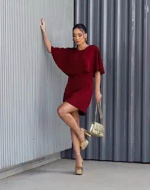 VESTIDO COM CAPA EM CREPE BETHOVEN