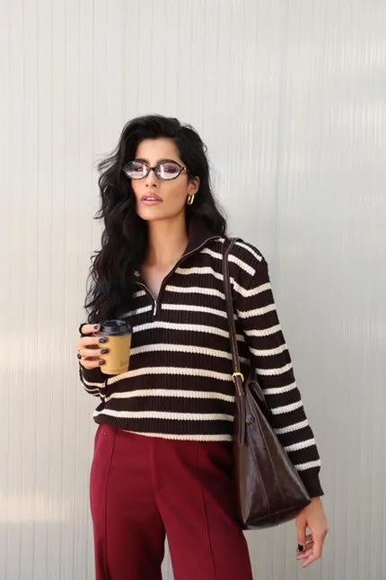 SUETER LISTRADO EM TRICOT