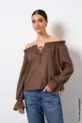 BLUSA OMBRO A OMBRO EM CAMBRAIA NASSAU
