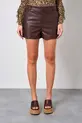 SHORTS DE CINTURA ALTA COM BOLSO EM COURO ECOLOGICO