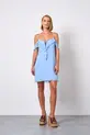 VESTIDO CURTO COM DETALHE NO OMBRO EM CHIFFON SILK TOUCH