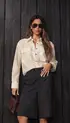 CAMISA COM BOLSO EM ORGANZA CRISTAL