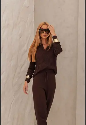 CONJUNTO AURORA CALÇA PUNHO BLUSA MANGA LONGA GOLA TRICÔ
