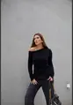 BLUSA VALENTINA ASSIMÉTRICA MANGA LONGA TRICÔ