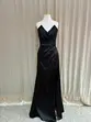 VESTIDO LONGO PRADA DECOTE V COM FENDA TOMARA QUE CAIA