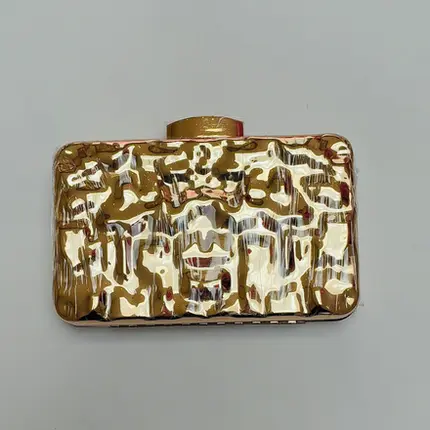 BOLSA CLUCH METAL