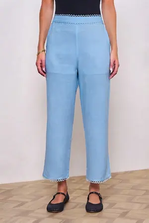 CALÇA COM BOLSO FACA EM LINHO SIDNEY