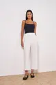 CALÇA COM BOLSO FACA EM LINHO SIDNEY