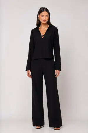 BLUSA COM DECOTE V EM VISCOSE SENSORIALE