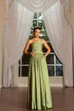 VESTIDO LONGO TAFETA UM TOMARA QUE CAIA ASSIMÉTRICO