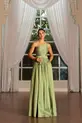 VESTIDO LONGO TAFETA UM TOMARA QUE CAIA ASSIMÉTRICO