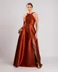 VESTIDO LONGO FRENTE ÚNICA AMARRAÇÃO ATRÁS