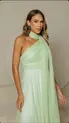 VESTIDO LONGO TULE COM GLITTER UM OMBRO SÓ COM CAPA