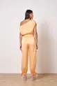 CALÇA COM BOLSO EM SATIN ATENAS