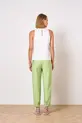 CALÇA COM BOLSO EM TENCEL VIENA
