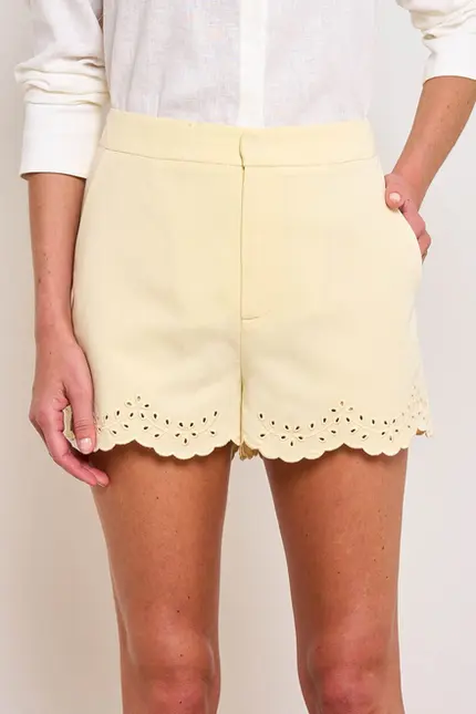 SHORTS COM BORDADO EM VISCOSE TERMALES