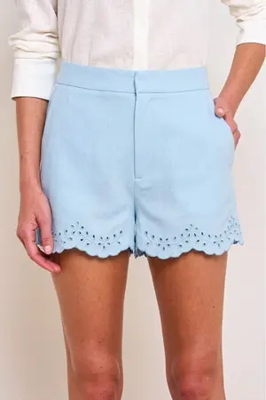 SHORTS COM BORDADO EM VISCOSE TERMALES
