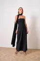 VESTIDO COM ECHARPE EM CREPE ONASSIS
