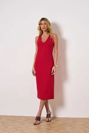 VESTIDO MIDI EM MALHA PREMIUM