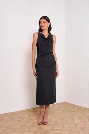 VESTIDO MIDI EM MALHA CREPE TWIL