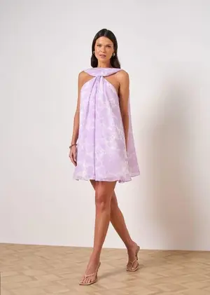 VESTIDO CURTO COM ECHARPE CHIFFON CAMÉLIAS