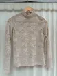 BLUSA DE RENDA MANGA LONGA GOLA ALTA