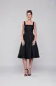 VESTIDO MIDI ZIBELINE DECOTE QUADRADO SAIA EVASE
