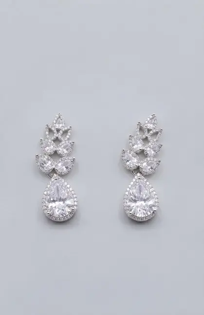 BRINCO COM ZIRCONIA
