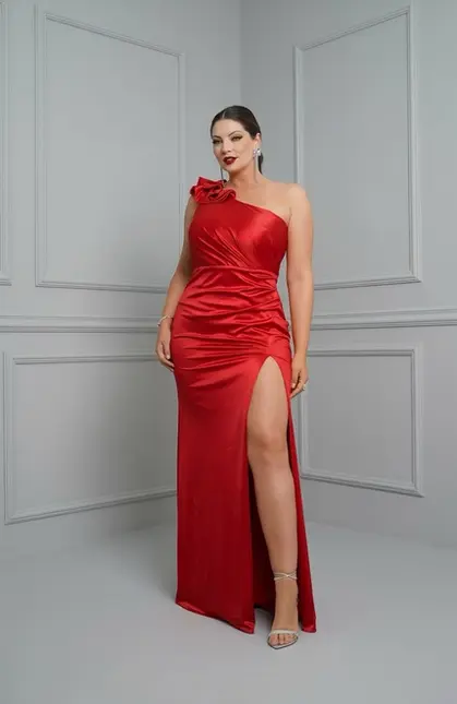 VESTIDO LONGO PRADA UM OMBRO SÓ DETALHE BABADO